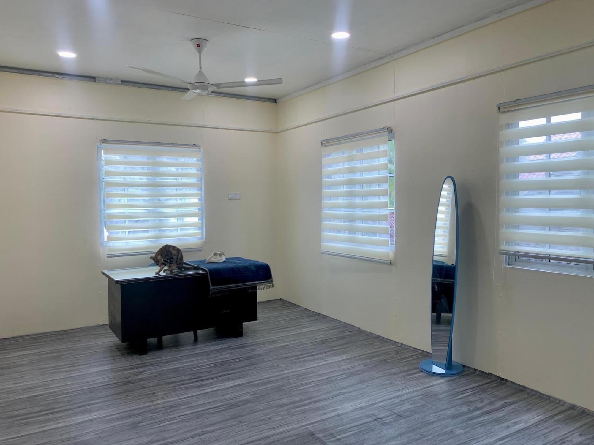 Tiara Inn Homestay 2 Tingkat Pontian Johor Pontian Besar ภายนอก รูปภาพ