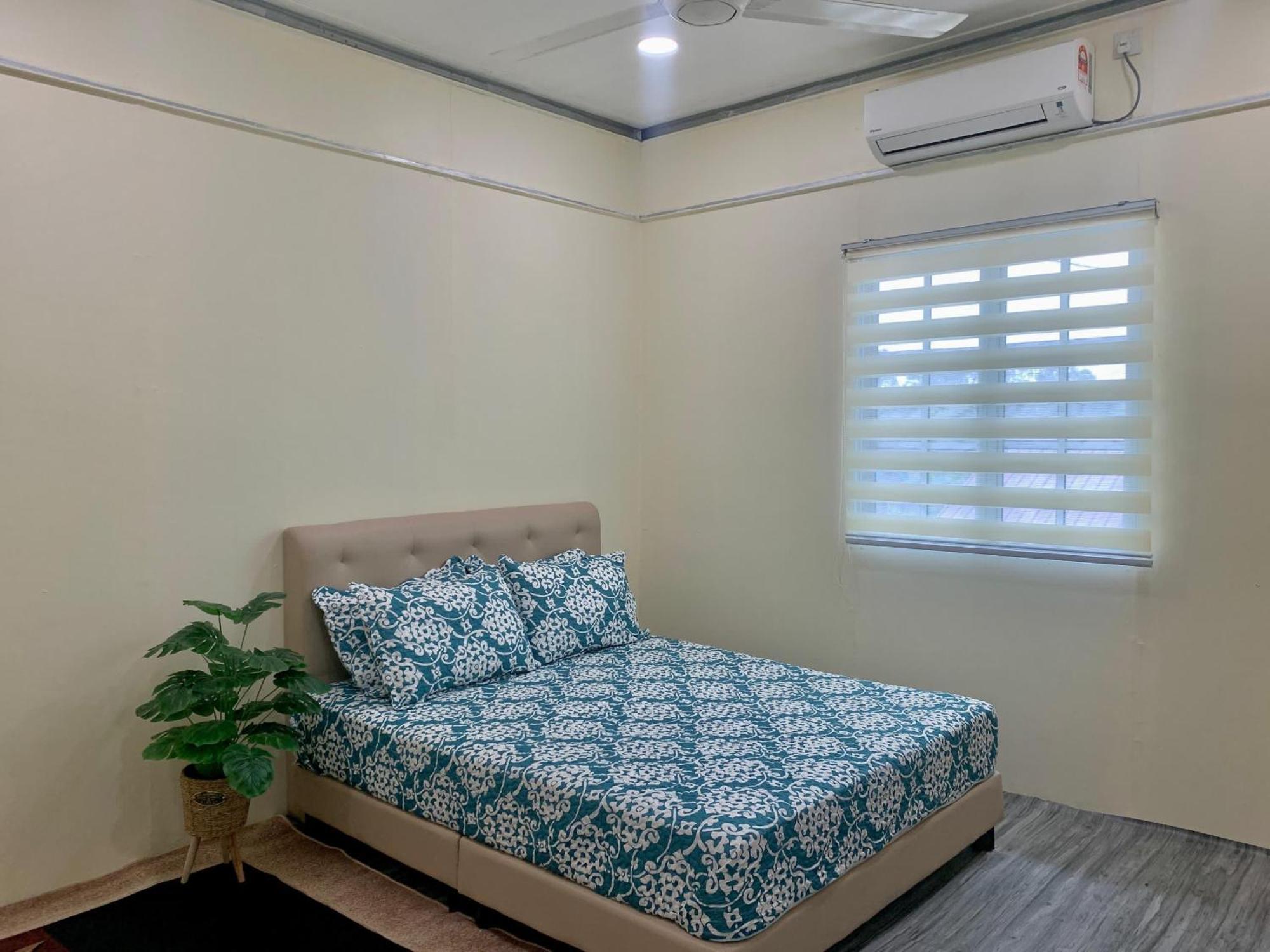 Tiara Inn Homestay 2 Tingkat Pontian Johor Pontian Besar ภายนอก รูปภาพ